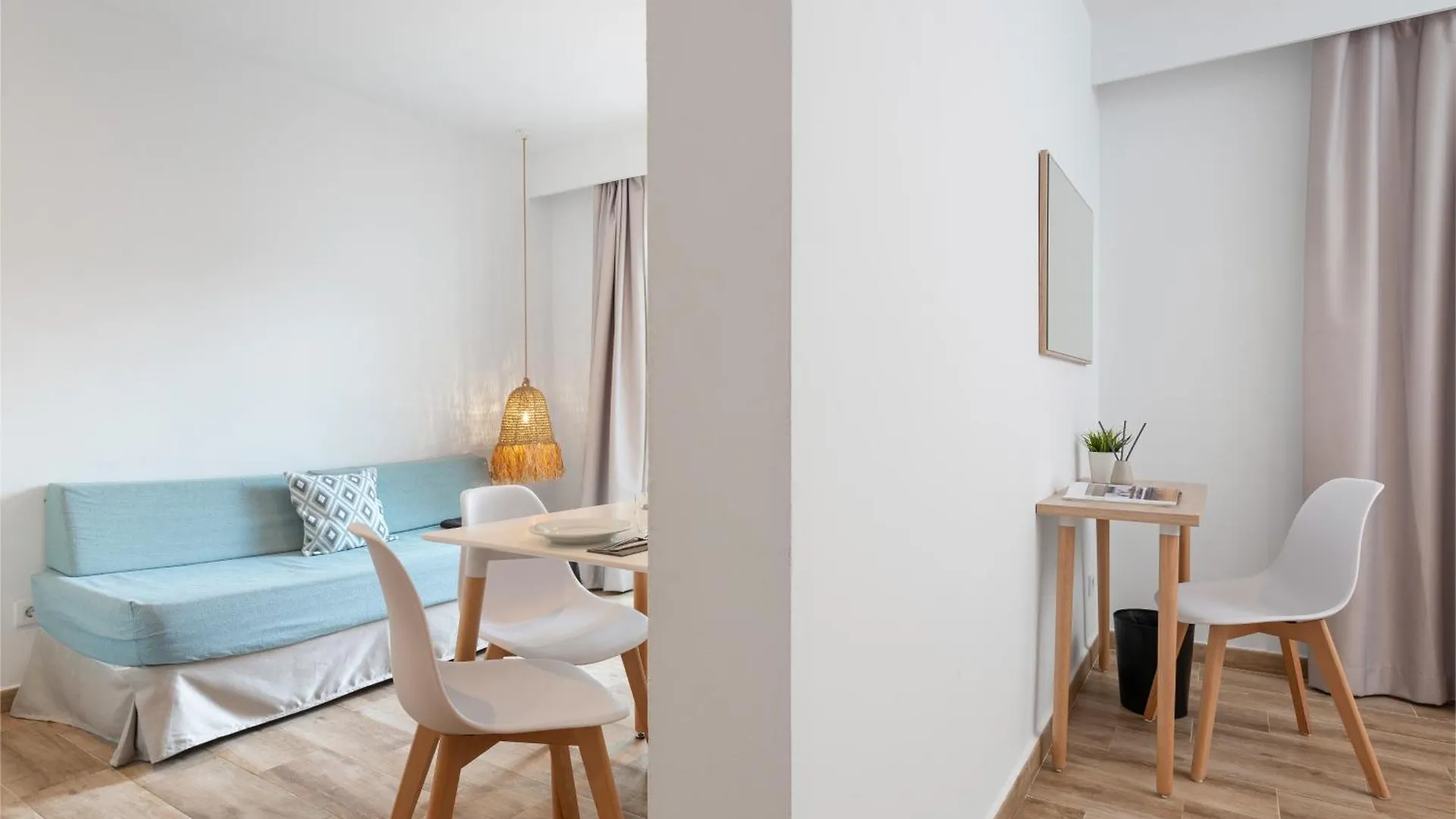 Villa Real Club Apartments Camp De Mar