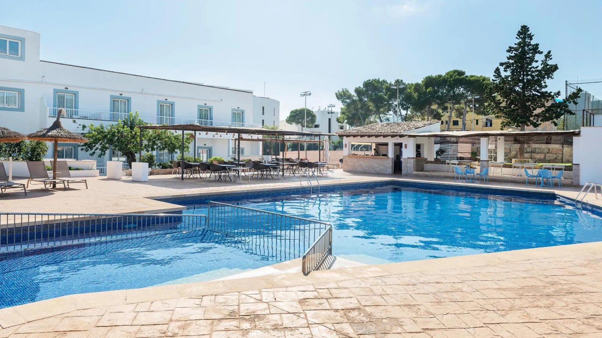 Apartamentos Villa Real Camp De Mar
